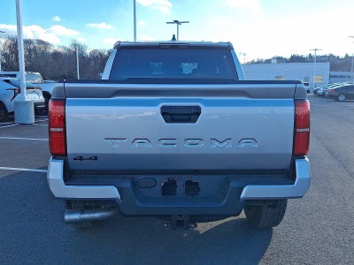 2026 Toyota Tacoma 4WD 4WD TRD Off Road Double Cab 5' Bed AT (Natl)