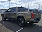 2026 Toyota Tacoma 4WD 4WD SR5 Double Cab 5' Bed AT (GS)