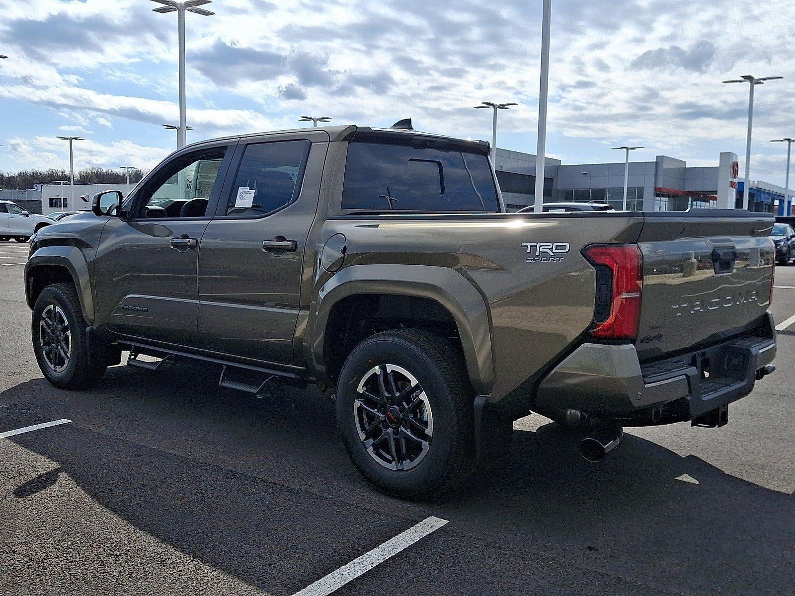 2026 Toyota Tacoma 4WD 4WD SR5 Double Cab 5' Bed AT (GS)
