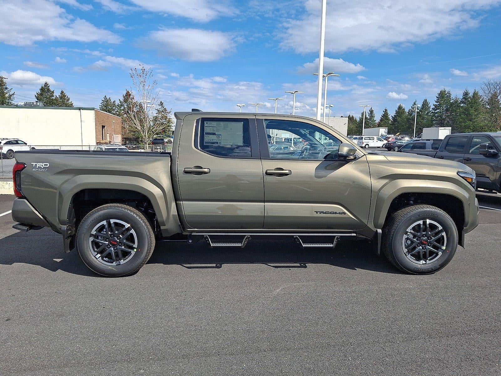 2026 Toyota Tacoma 4WD 4WD SR5 Double Cab 5' Bed AT (GS)