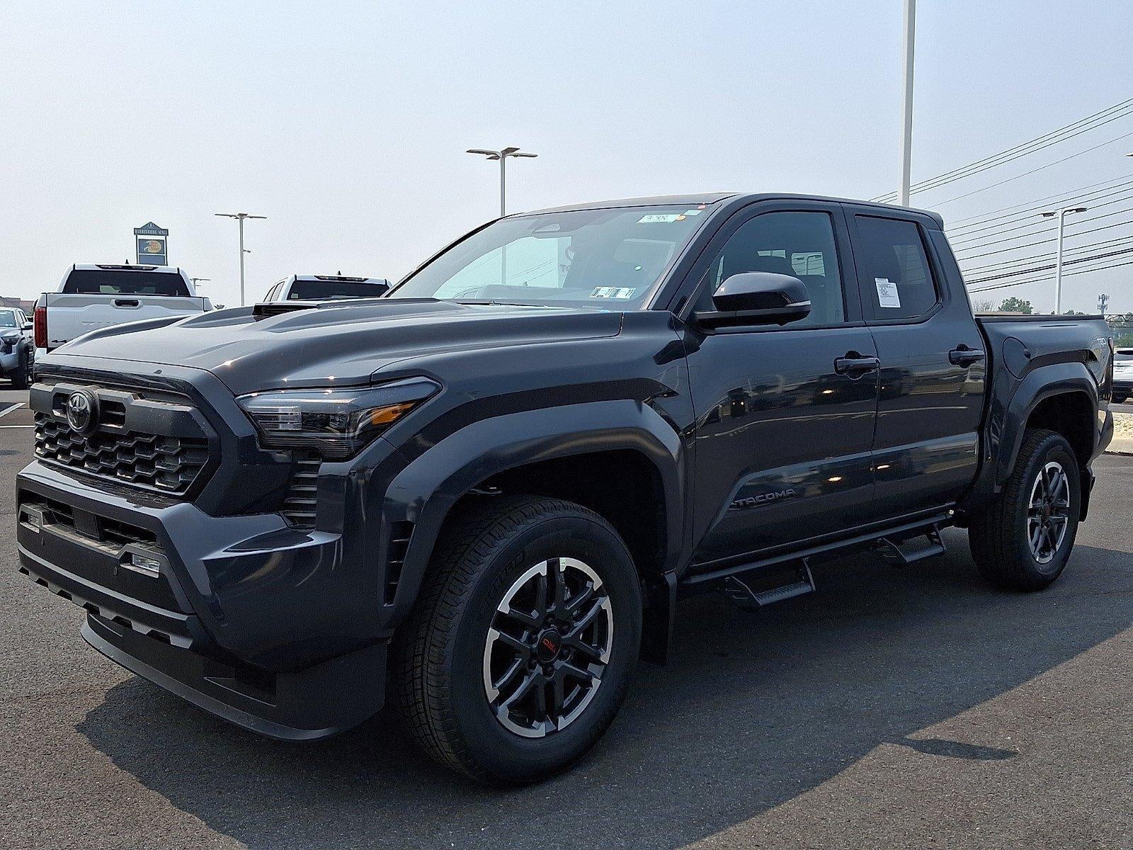 2026 Toyota Tacoma 4WD 4WD TRD Sport Double Cab 5' Bed AT (Natl)