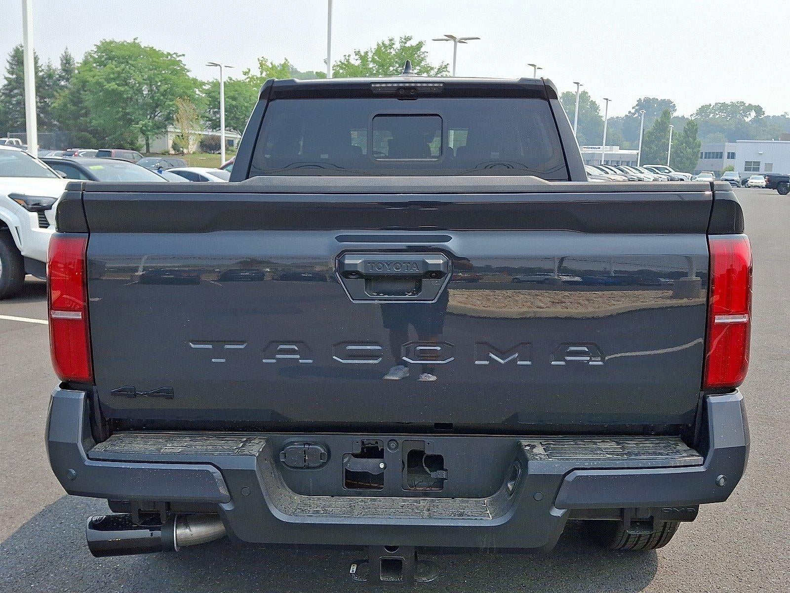 2026 Toyota Tacoma 4WD 4WD TRD Sport Double Cab 5' Bed AT (Natl)