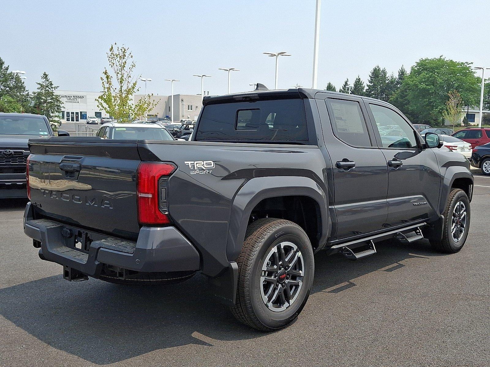 2026 Toyota Tacoma 4WD 4WD TRD Sport Double Cab 5' Bed AT (Natl)