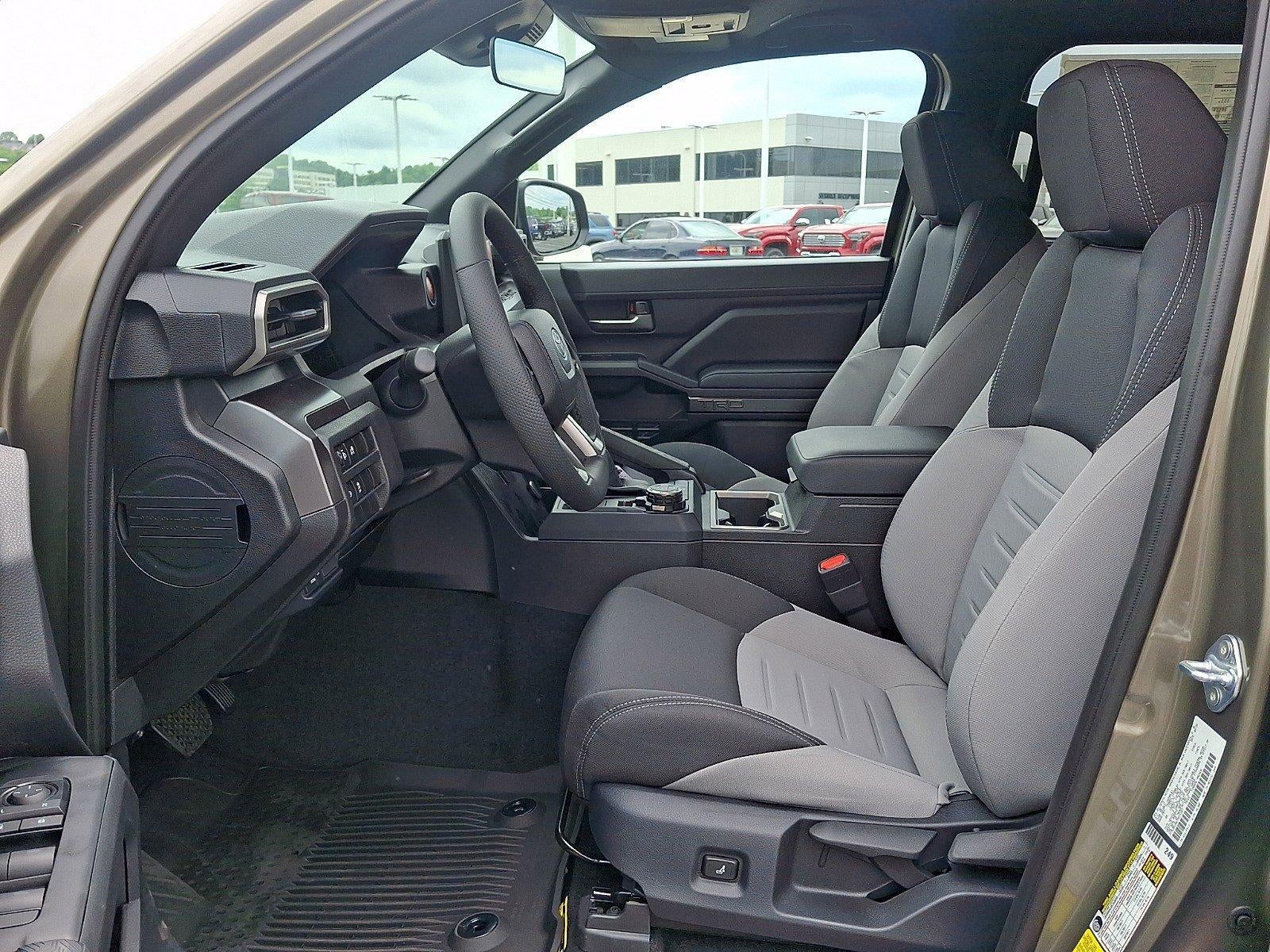 2026 Toyota Tacoma 4WD 4WD TRD Off Road Double Cab 5' Bed AT (Natl)