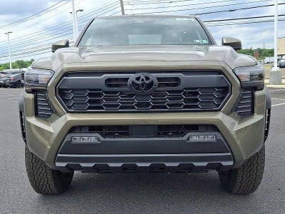 2026 Toyota Tacoma 4WD 4WD TRD Off Road Double Cab 5' Bed AT (Natl)