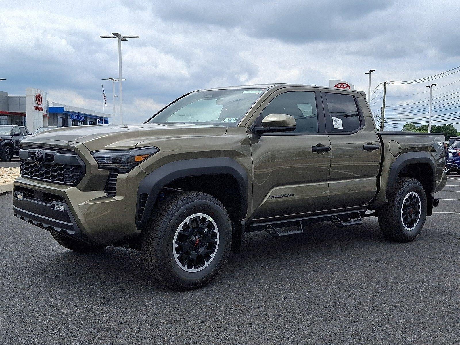 2026 Toyota Tacoma 4WD 4WD TRD Off Road Double Cab 5' Bed AT (Natl)
