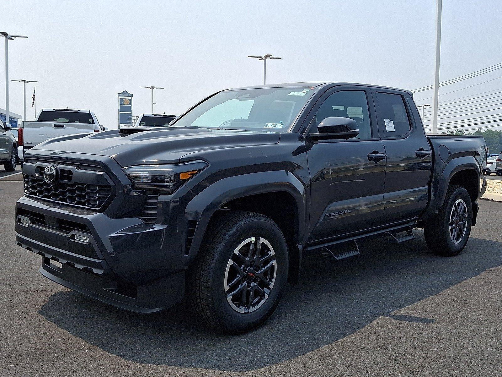 2026 Toyota Tacoma 4WD 4WD TRD Sport Double Cab 5' Bed AT (Natl)