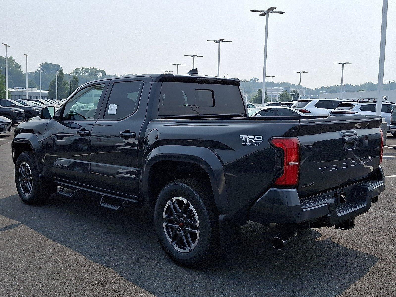 2026 Toyota Tacoma 4WD 4WD TRD Sport Double Cab 5' Bed AT (Natl)
