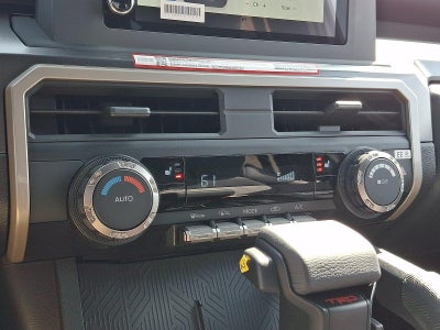 2026 Toyota Tacoma 4WD 4WD TRD Off Road Double Cab 5' Bed AT (Natl)