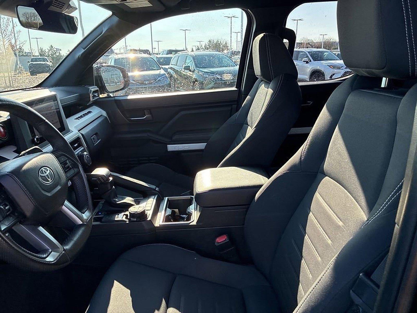 2024 Toyota Tacoma 4WD 4WD SR5 Double Cab 5' Bed AT (Natl)