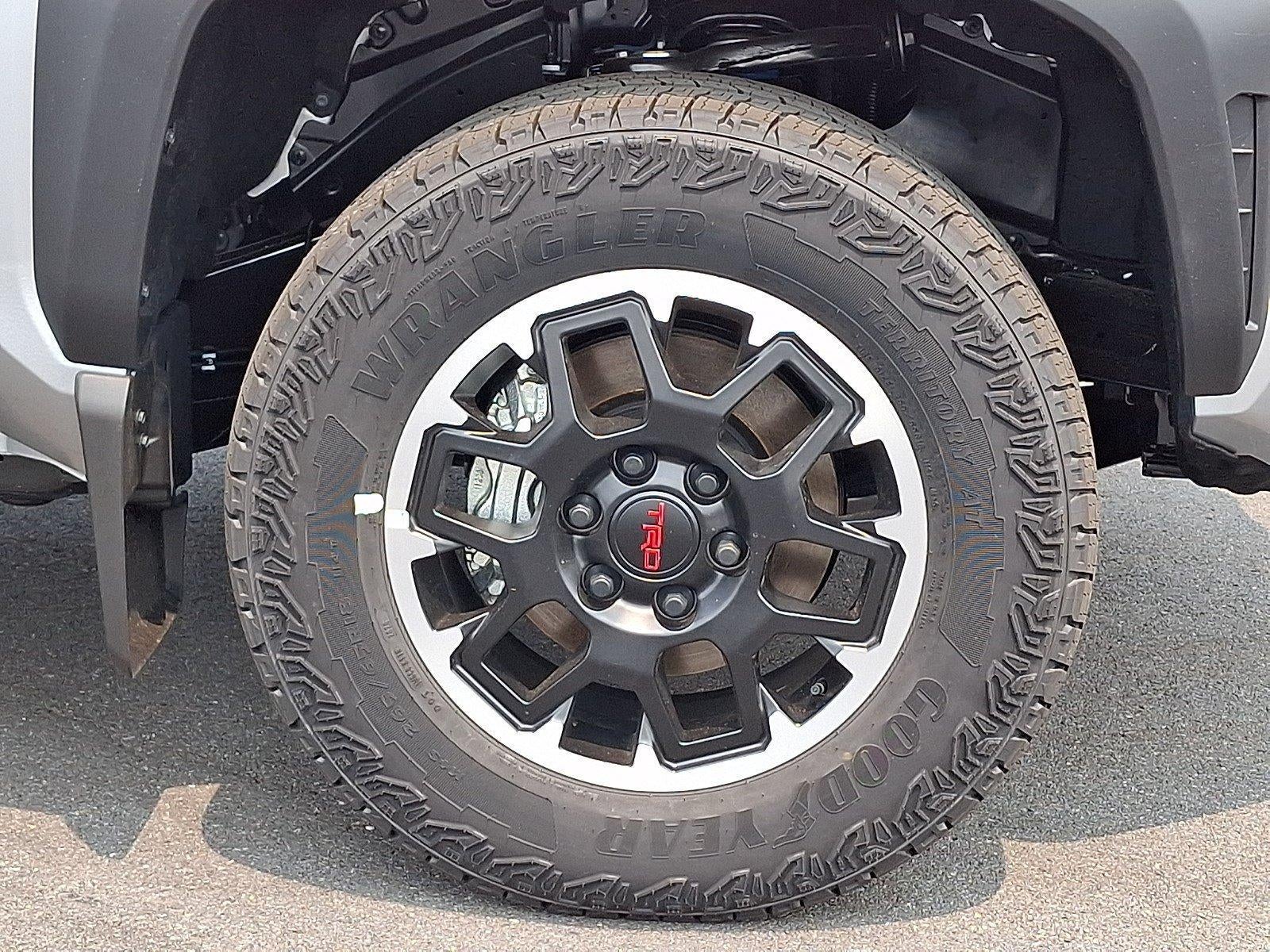2026 Toyota Tacoma 4WD 4WD TRD Off Road Double Cab 6' Bed AT (Natl)