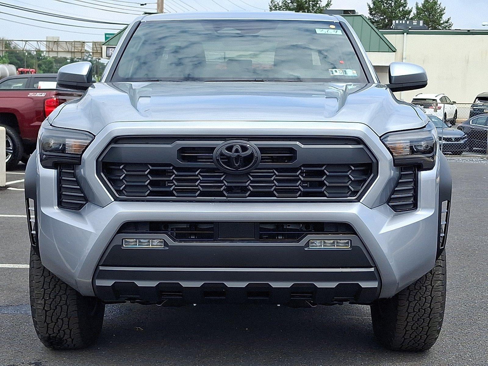 2026 Toyota Tacoma 4WD 4WD TRD Off Road Double Cab 5' Bed AT (Natl)