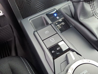 2025 Toyota Tacoma 4WD 4WD TRD Sport Double Cab 5' Bed MT (Natl)