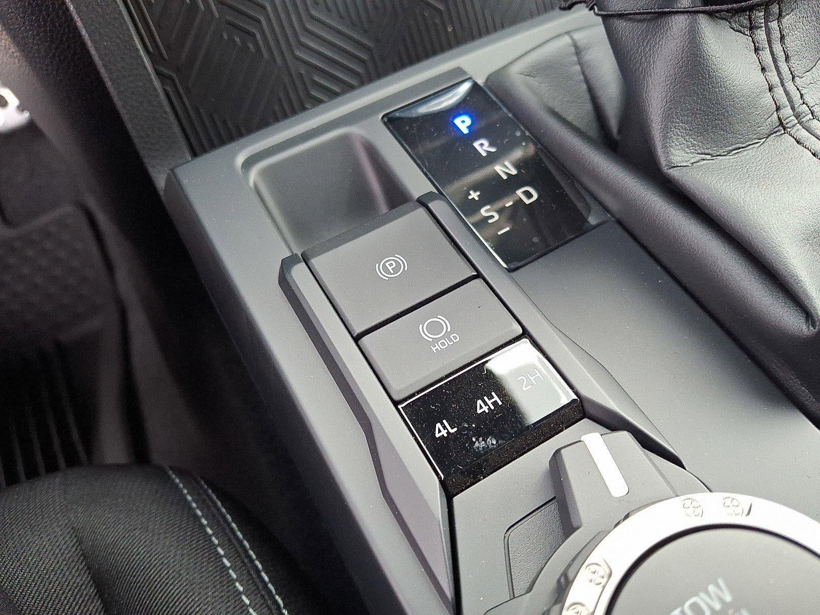 2025 Toyota Tacoma 4WD 4WD TRD Sport Double Cab 5' Bed MT (Natl)