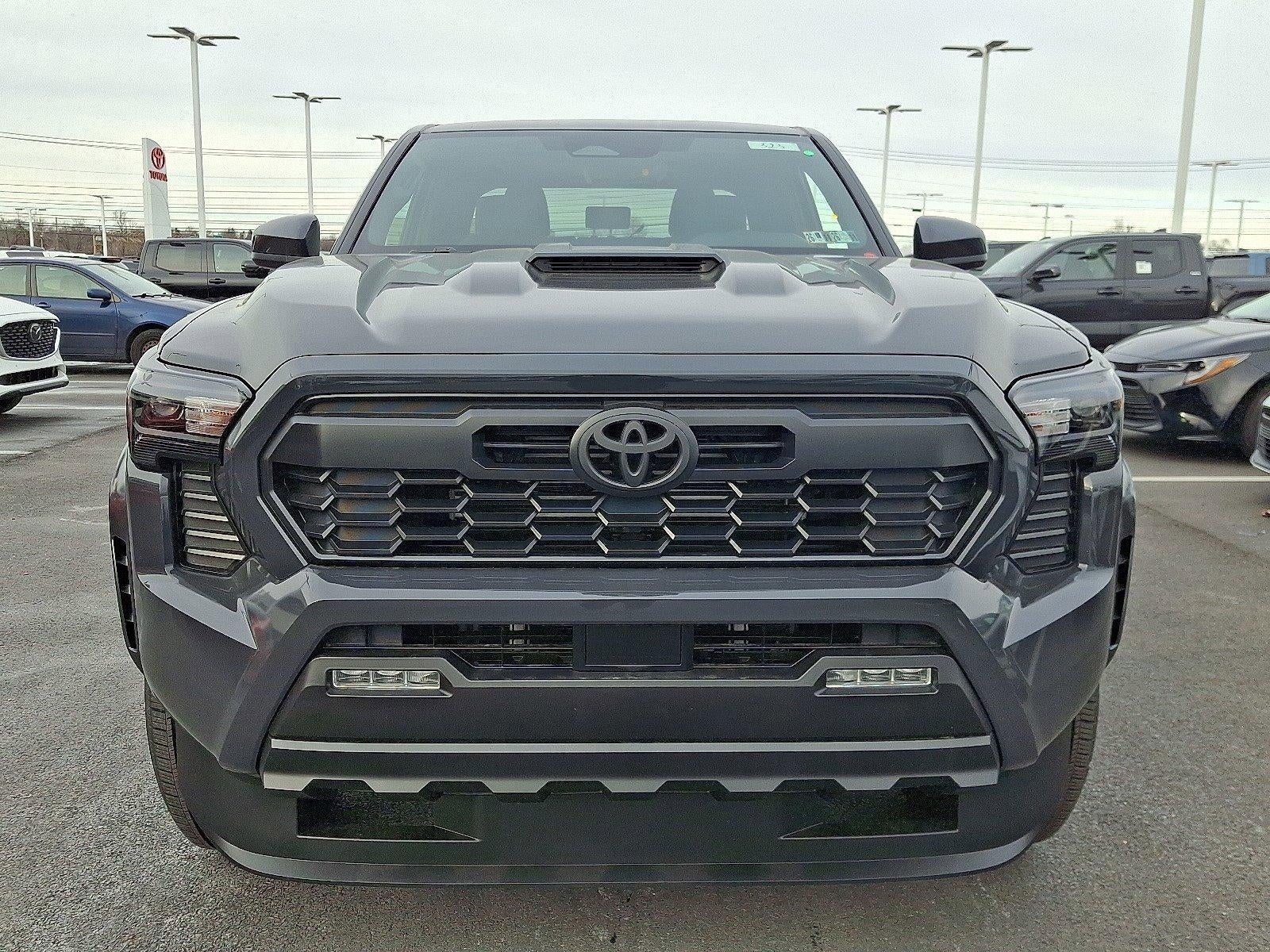 2025 Toyota Tacoma 4WD 4WD TRD Sport Double Cab 5' Bed MT (Natl)