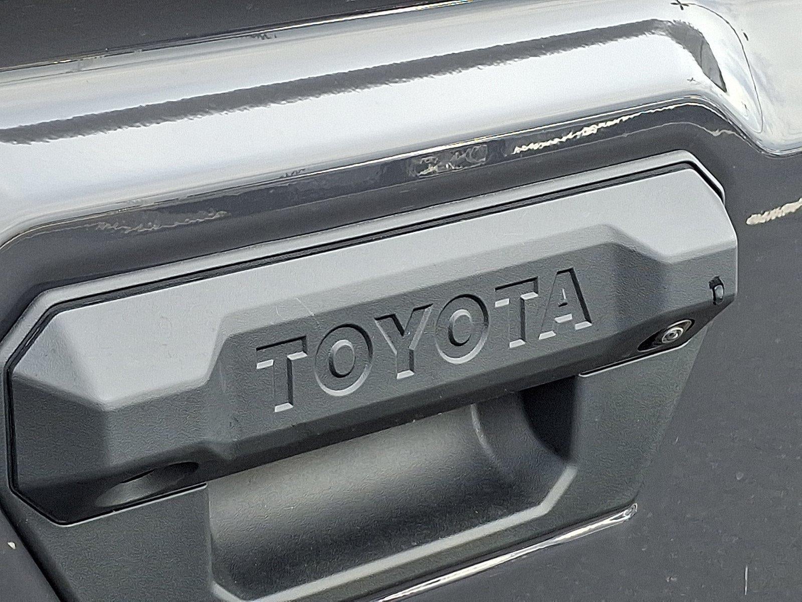 2026 Toyota Tacoma 4WD 4WD TRD Sport Double Cab 5' Bed AT (Natl)