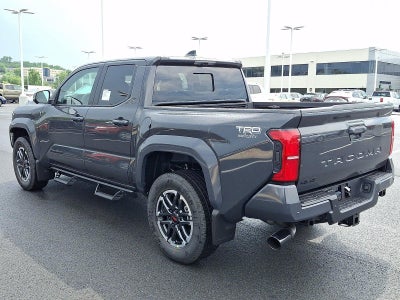 2026 Toyota Tacoma 4WD 4WD TRD Sport Double Cab 5' Bed AT (Natl)