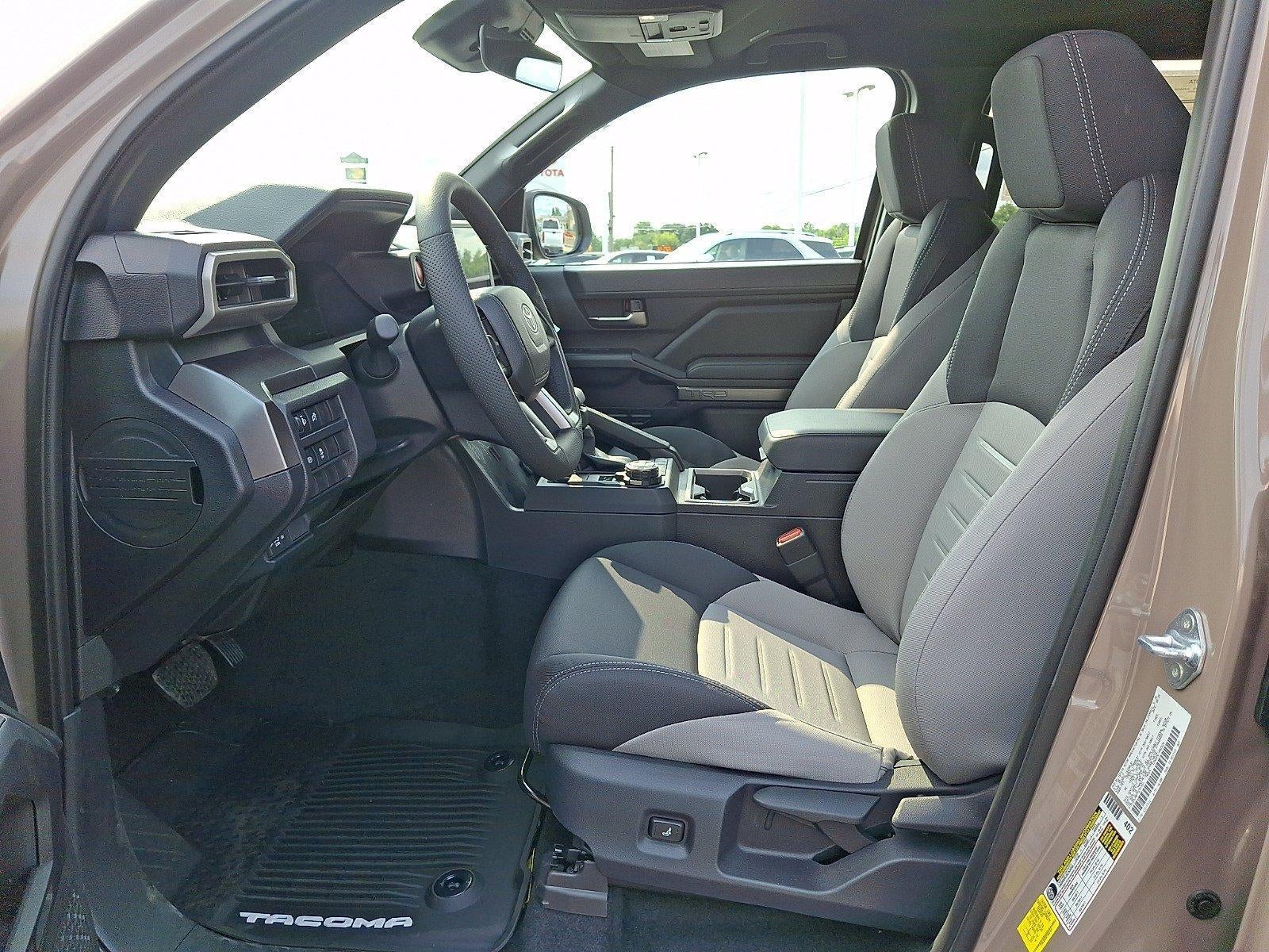 2026 Toyota Tacoma 4WD 4WD TRD Off Road Double Cab 5' Bed AT (Natl)