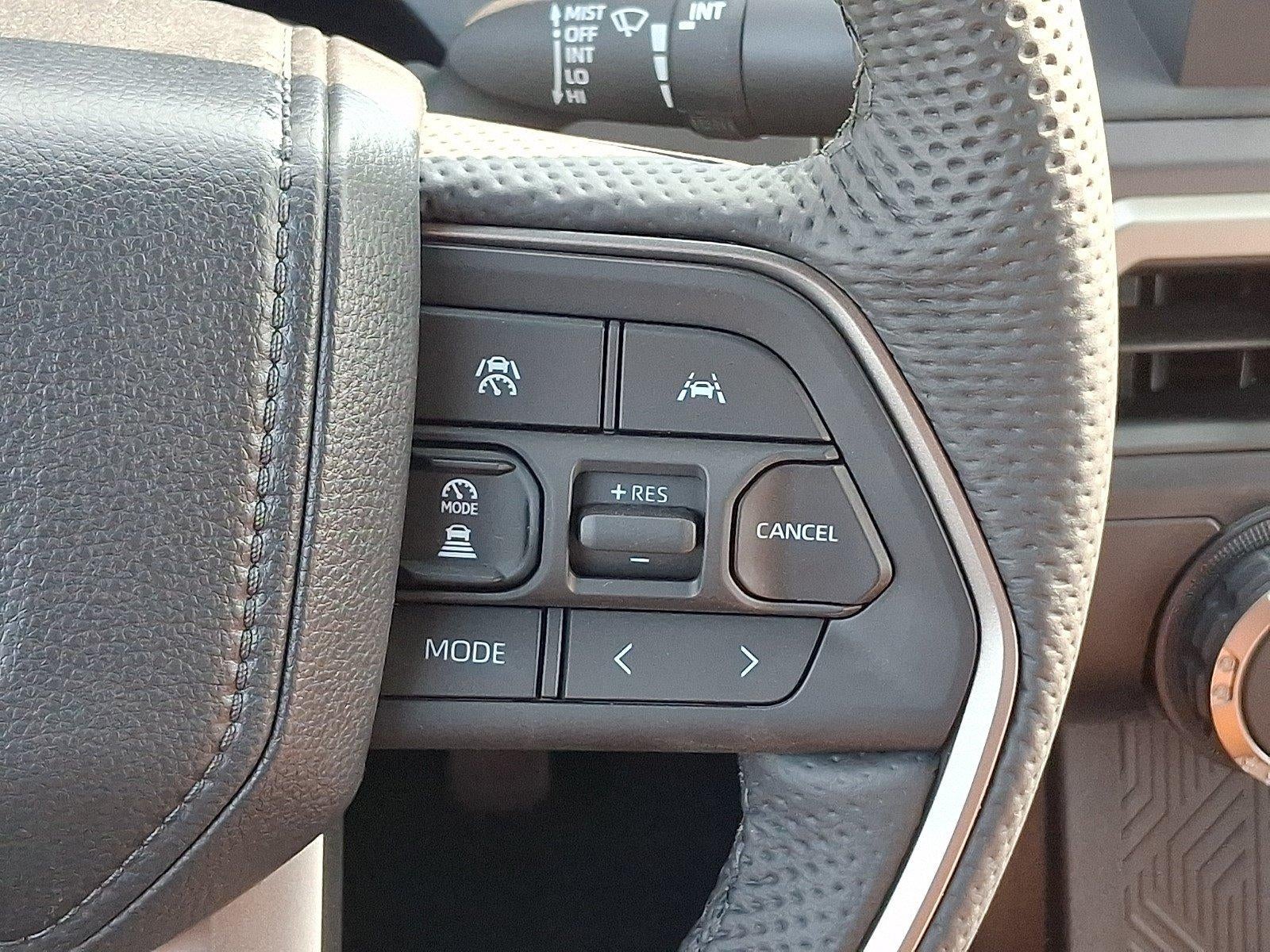 2026 Toyota Tacoma 4WD 4WD TRD Off Road Double Cab 5' Bed AT (Natl)