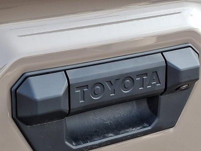 2026 Toyota Tacoma 4WD 4WD TRD Off Road Double Cab 5' Bed AT (Natl)
