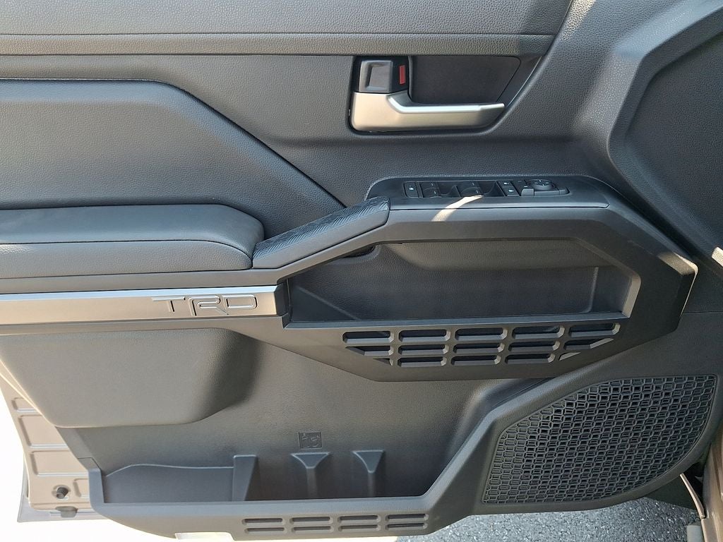 2026 Toyota Tacoma 4WD 4WD TRD Sport Double Cab 5' Bed AT (Natl)