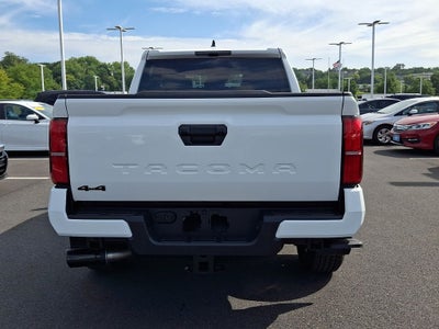 2026 Toyota Tacoma 4WD 4WD TRD Sport Double Cab 5' Bed AT (Natl)