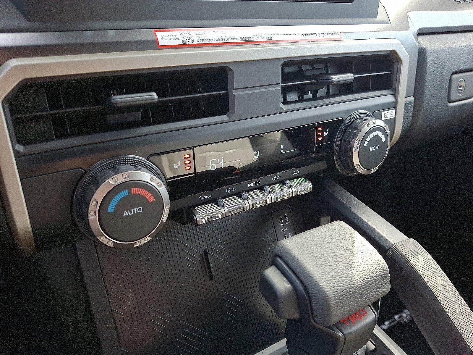 2025 Toyota Tacoma 4WD 4WD SR Double Cab 5' Bed MT (Natl)