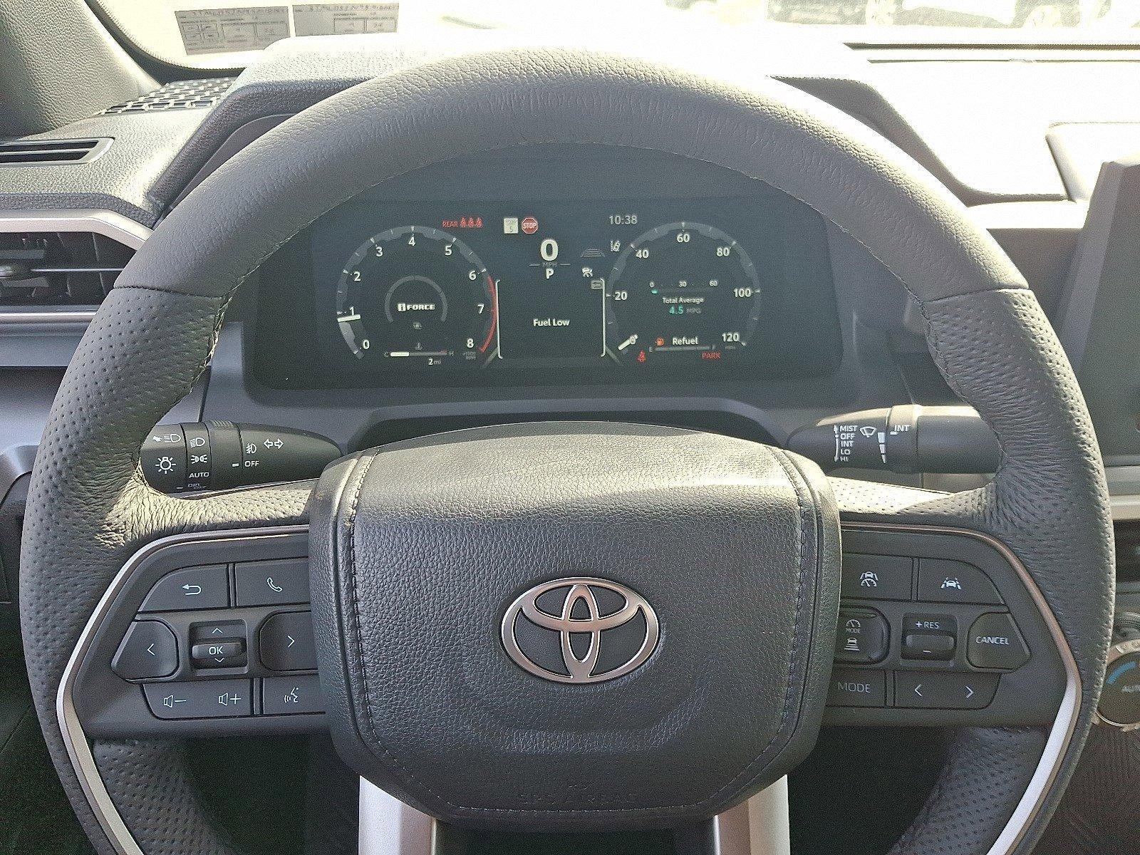 2025 Toyota Tacoma 4WD 4WD SR Double Cab 5' Bed MT (Natl)