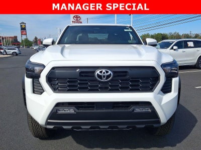 2025 Toyota Tacoma 4WD 4WD SR Double Cab 5' Bed MT (Natl)