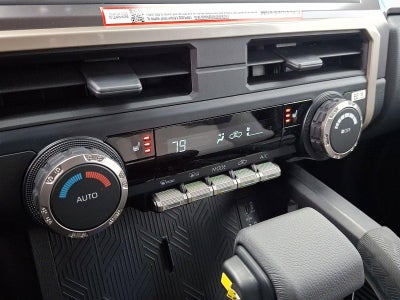 2026 Toyota Tacoma 4WD 4WD TRD Sport Double Cab 5' Bed AT (Natl)