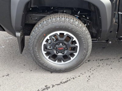 2026 Toyota Tacoma 4WD 4WD TRD Sport Double Cab 5' Bed AT (Natl)