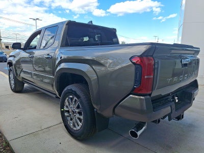 2026 Toyota Tacoma 4WD 4WD Limited Double Cab 5' Bed AT (Natl)