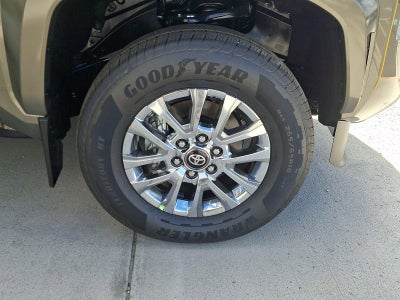 2026 Toyota Tacoma 4WD 4WD Limited Double Cab 5' Bed AT (Natl)