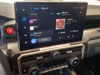 2026 Toyota Tacoma 4WD 4WD TRD Sport Double Cab 5' Bed AT (Natl)
