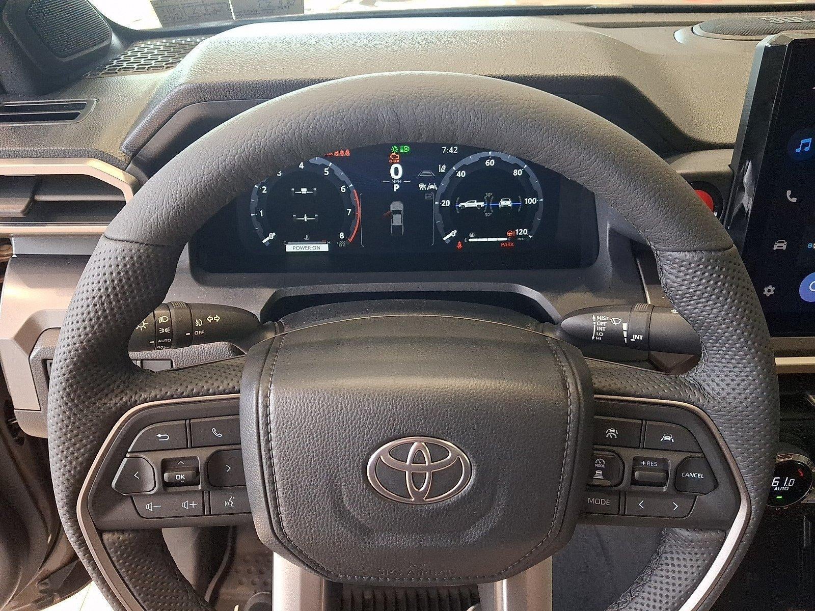 2026 Toyota Tacoma 4WD 4WD TRD Sport Double Cab 5' Bed AT (Natl)