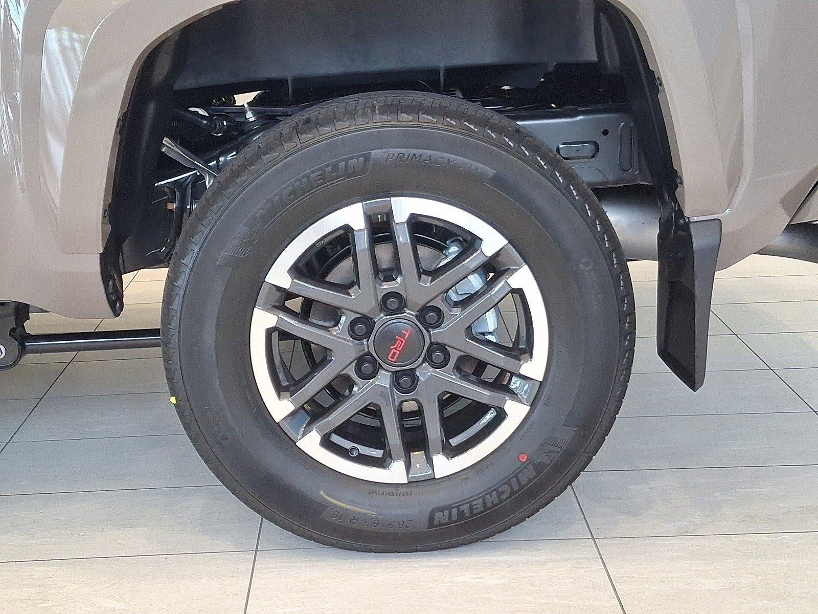 2026 Toyota Tacoma 4WD 4WD TRD Sport Double Cab 5' Bed AT (Natl)