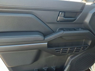 2025 Toyota Tacoma 4WD 4WD SR Double Cab 5' Bed AT (GS)