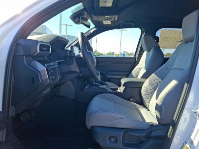2025 Toyota Tacoma 4WD 4WD SR Double Cab 5' Bed AT (GS)