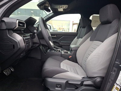 2025 Toyota Tacoma 4WD 4WD TRD Sport Double Cab 5' Bed MT (Natl)