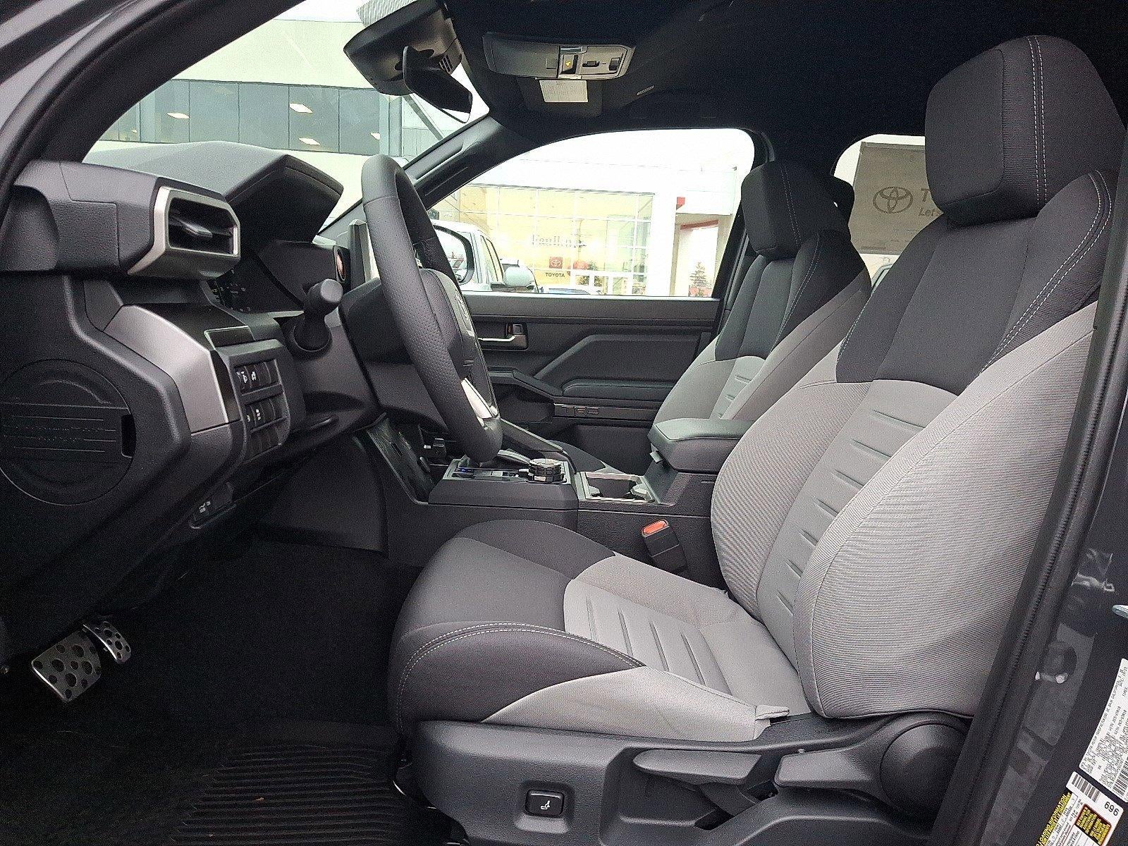 2025 Toyota Tacoma 4WD 4WD TRD Sport Double Cab 5' Bed MT (Natl)