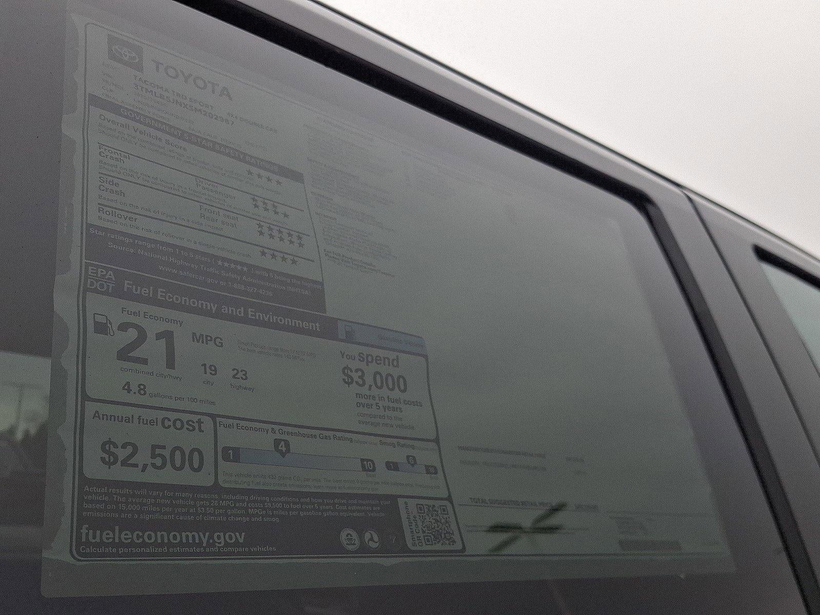 2025 Toyota Tacoma 4WD 4WD TRD Sport Double Cab 5' Bed MT (Natl)