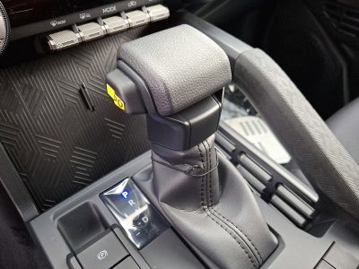 2025 Toyota Tacoma 4WD 4WD TRD Sport Double Cab 5' Bed MT (Natl)