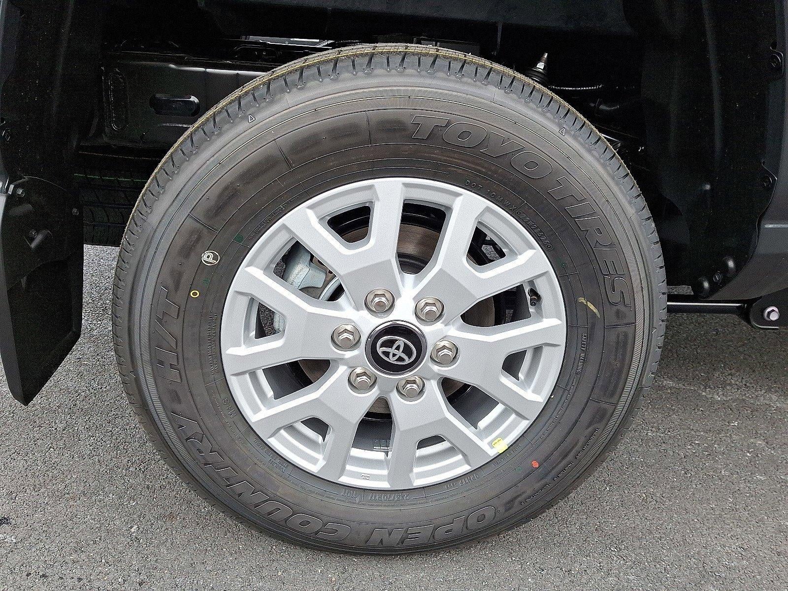 2025 Toyota Tacoma 4WD 4WD TRD Sport Double Cab 5' Bed MT (Natl)