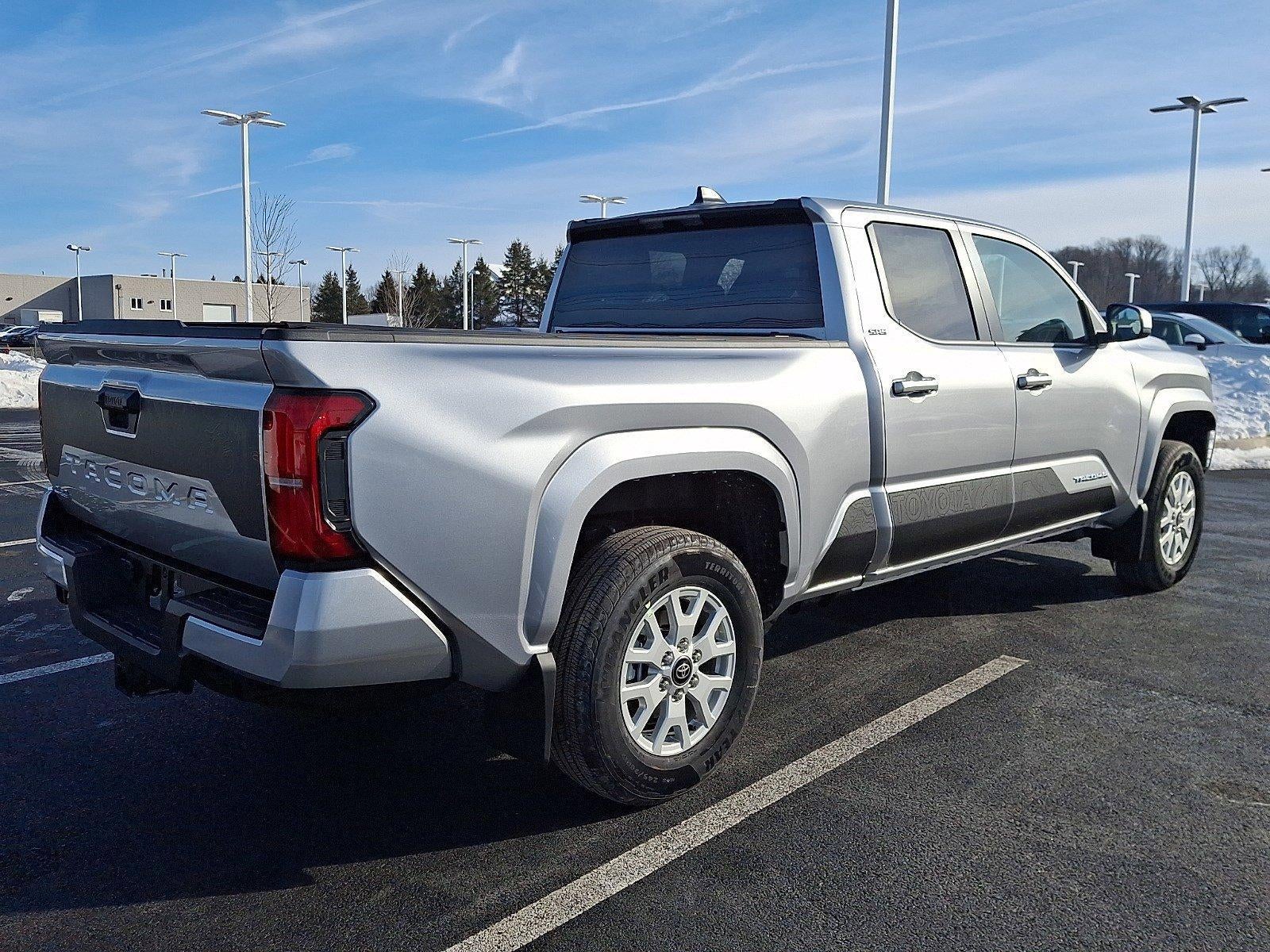 2026 Toyota Tacoma 4WD 4WD SR5 Double Cab 5' Bed AT (GS)