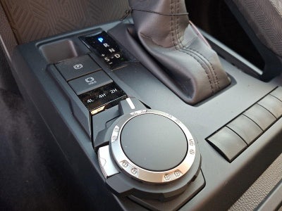 2026 Toyota Tacoma 4WD 4WD SR XtraCab 6' Bed AT (SE)