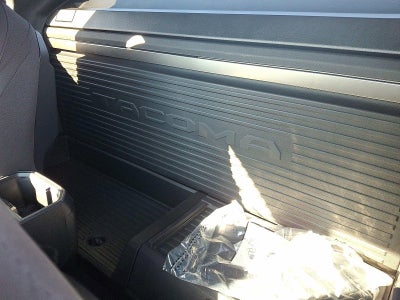 2026 Toyota Tacoma 4WD 4WD SR XtraCab 6' Bed AT (SE)