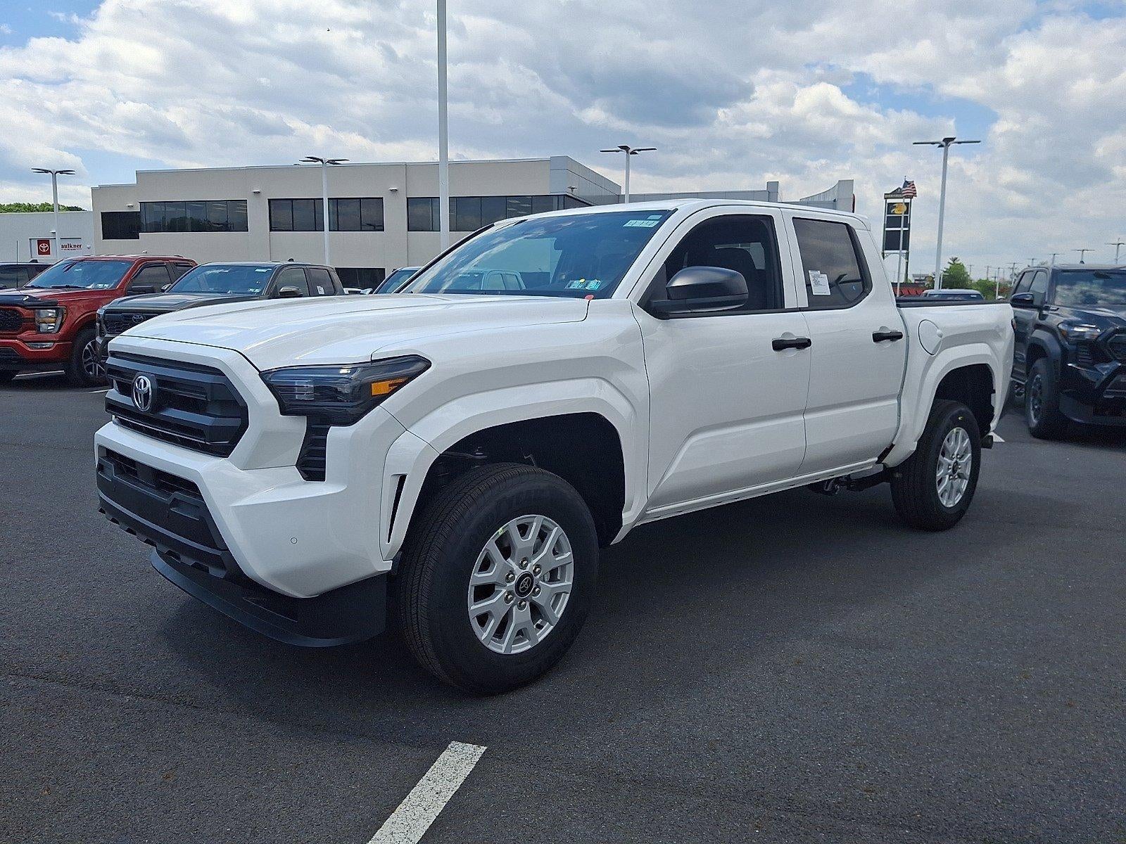 2026 Toyota Tacoma 2WD 2WD SR Double Cab 5' Bed AT (GS)