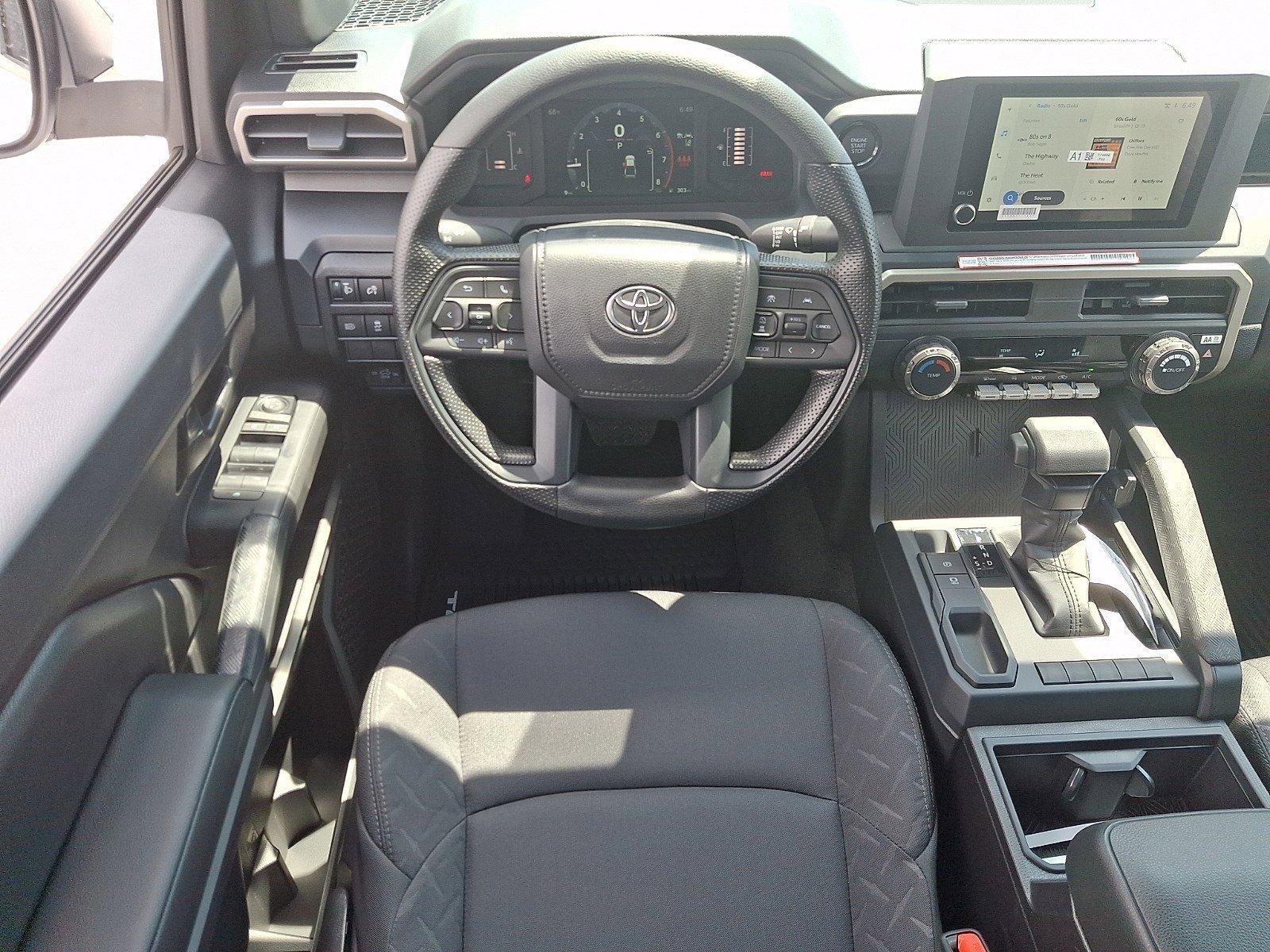 2026 Toyota Tacoma 2WD 2WD SR Double Cab 5' Bed AT (GS)