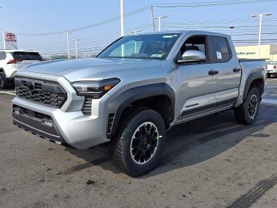 2026 Toyota Tacoma 4WD 4WD TRD Off Road Double Cab 5' Bed AT (Natl)