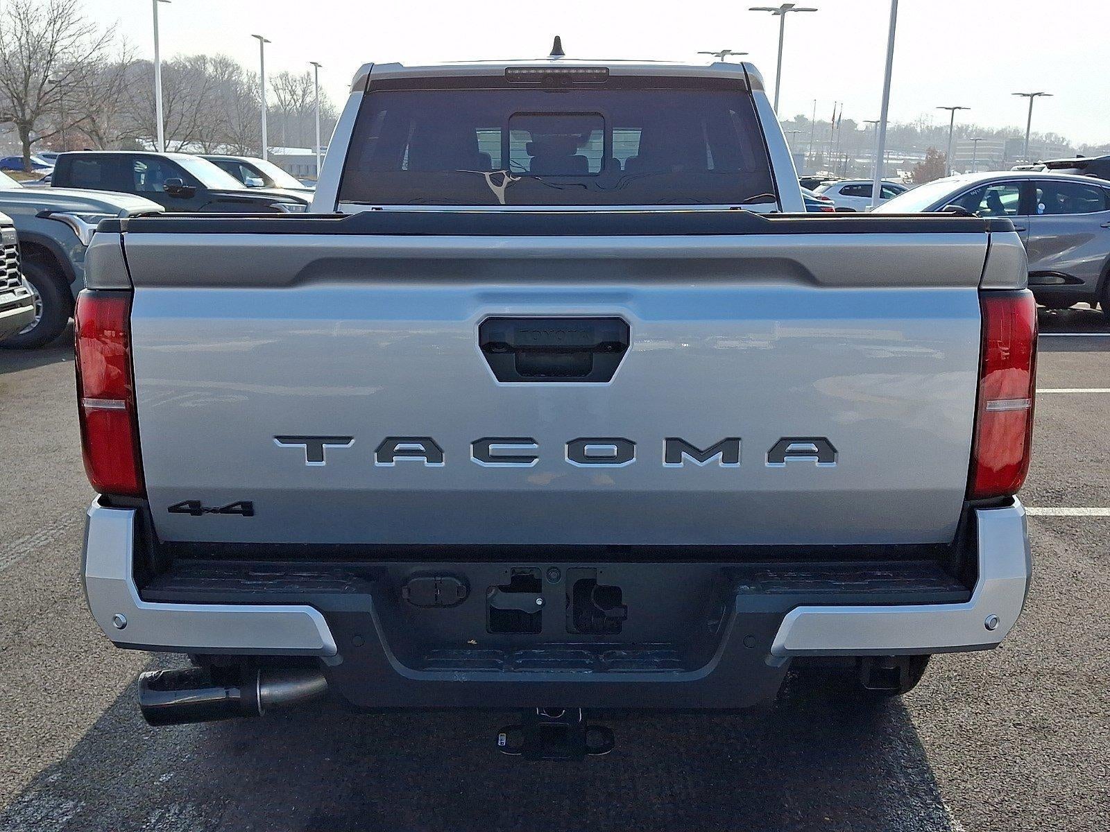 2026 Toyota Tacoma 4WD 4WD TRD Off Road Double Cab 5' Bed AT (Natl)